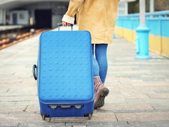 Чи залишиться молодь в Україні, якщо її звільнять від податків