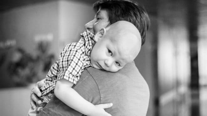 Львів’янам покажуть 40 кращих українських світлин про благодійність