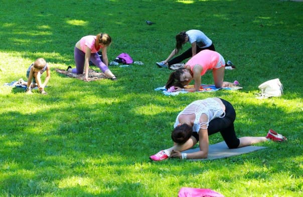 Фото групи "Вихідні на користь" Вконтакте