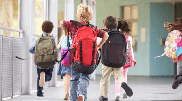 Весняні канікули у львівських школярів. Хто і скільки відпочиватиме