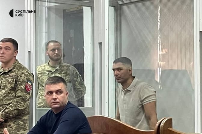 Адвоката вбивці підлітка у київському фунікулері покарали за затягування процесу