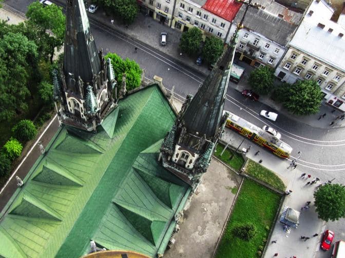 На вихідних нічний Львів покажуть з вежі костелу Ольги і Єлизавети