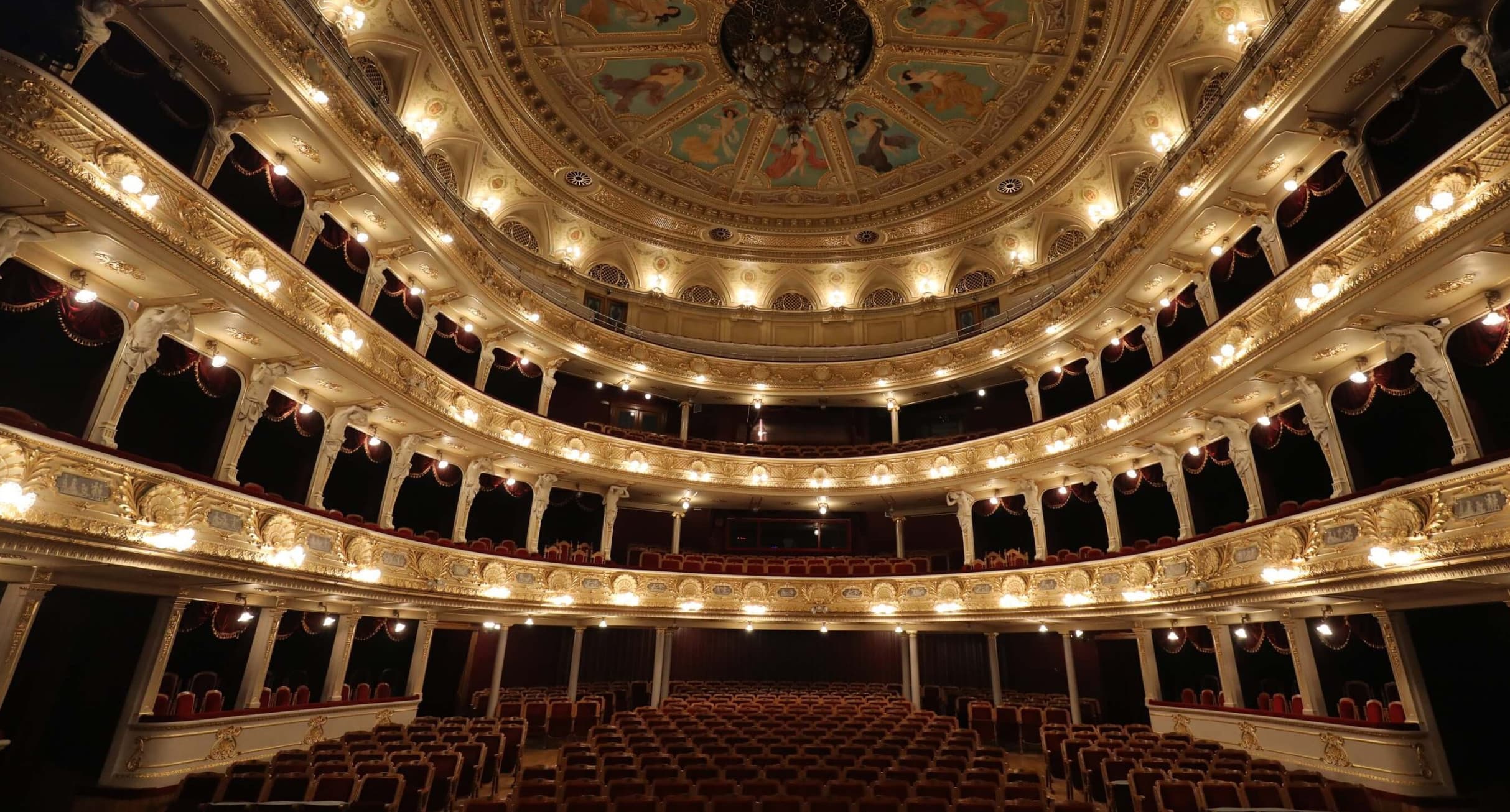 Львівський національний оперний театр