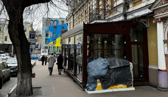 До історичного будинку, в якому живе Кличко, зробили прибудову