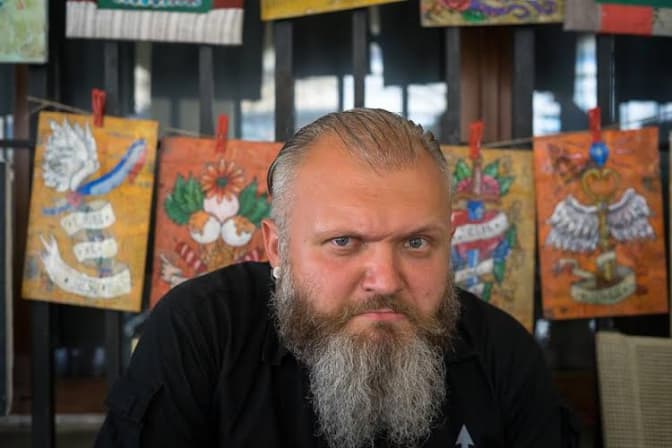 Як художник зі Львова створює унікальний містичний світ. 7 картин та 6 думок