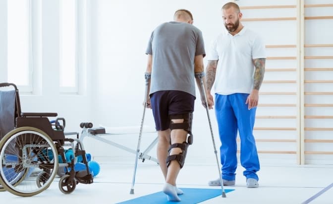 Яких фахівців бракує в Україні для реабілітації військових і цивільних