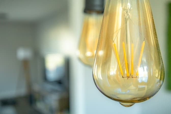 Графік відключення світла у Львові на 5 грудня