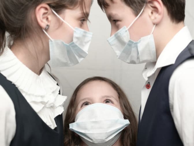 Подбайте спершу про себе та ще 9 дієвих порад для батьків на карантині