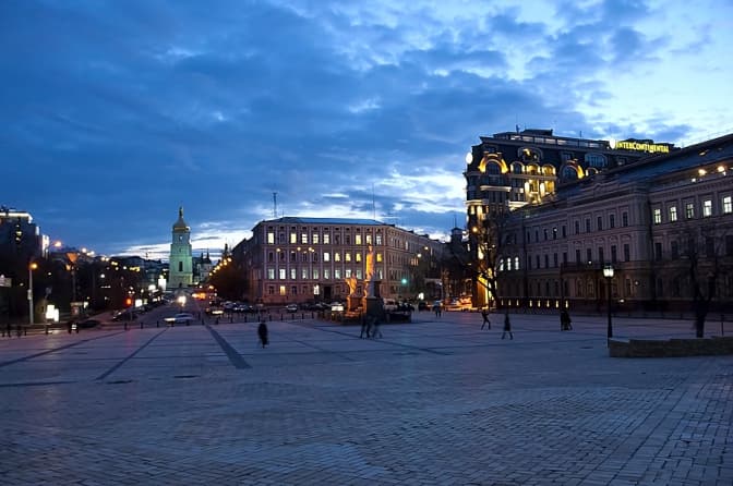 Як злітати зі Львова до Києва і назад за 290 грн?