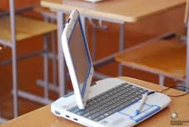 У львівській школі №18 з'явилася сучасна техніка та лабораторії