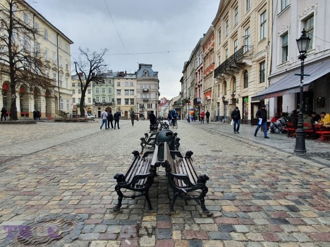 Як Львів переживає третій локдаун. Фоторепортаж
