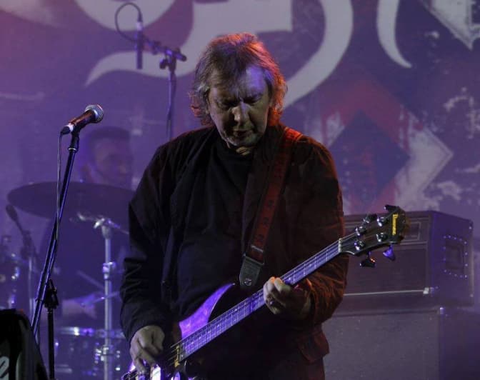 Львів'ян запрошують на благодійний вечір «Кнайпове віче пророків та пройдиСвітів». Програма