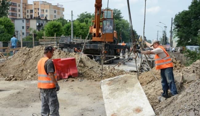 Фото: ремонт на вул. Городоцькій, прес-служба ЛМР