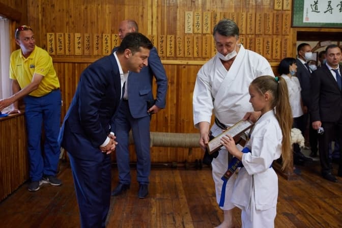 Україна у полоні «Шльопок» і Covid-19 та передбачення Мирослава Мариновича. Висновки тижня