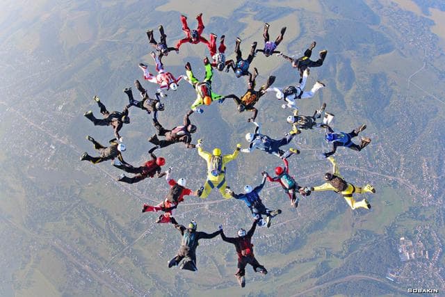 Українські парашутисти встановили національний рекорд