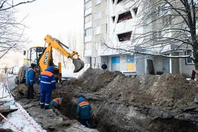 Розтрата на ремонті тепломереж Троєщини: посадовицю «Київтеплоенерго» судитимуть за збитки бюджету