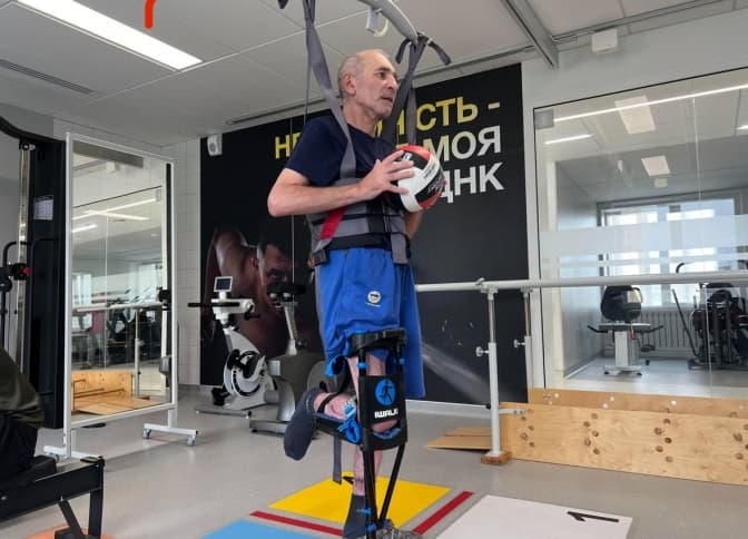 Військовий, який втратив 40 кілограмів після поранення, успішно проходить реабілітацію у Львові