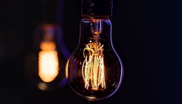 На Львівщині продовжують діяти аварійні відключення по 8 годин