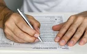 Львів'янам нагадують про декларування доходів та податкові знижки