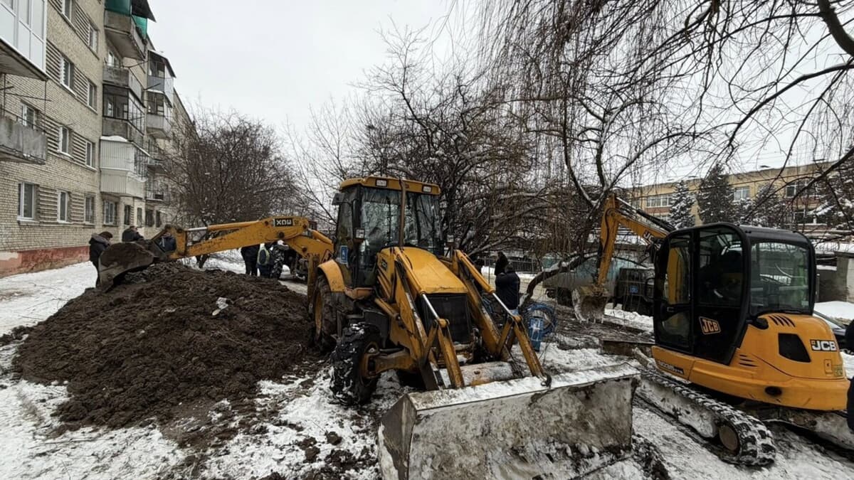Завтра через ремонт кілька вулиць Львова будуть без тепла: на скільки і які саме