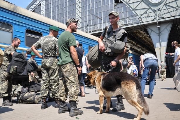 Як у Львові зустрічали прикордонників з АТО. Фото