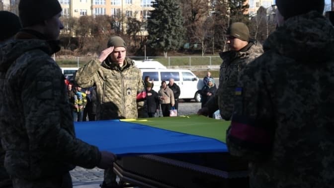 Завтра Львів попрощається із захисником Владиславом Аміровим