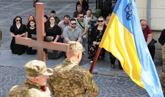 У Львові попрощаються з воїном 24-ї бригади, який загинув на фронті