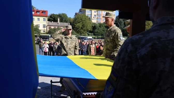 Завтра Львів попрощається із воїном Степаном Теличком