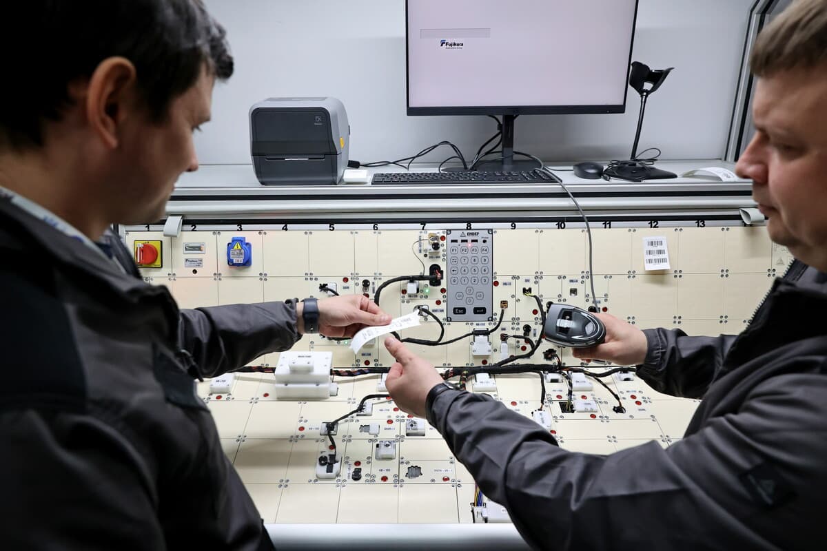 Японія інвестувала у два профтехи Львова. Чого там навчатимуть