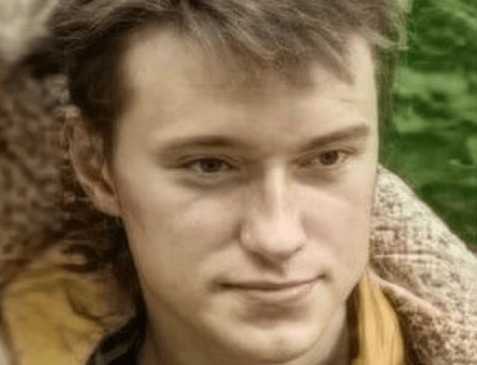 У Львові шукають 19-річного хлопця, який зник наприкінці 2021 року. Оновлено