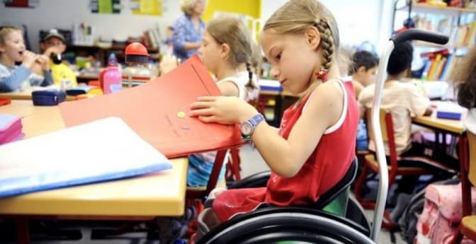 Приміщення шкіл планують пристосувати для дітей з особливими потребами