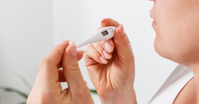Що робити з температурою, коли немає ліків. Поради МОЗ
