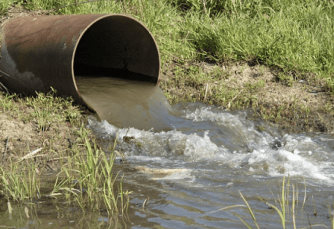 Комунальна війна між Ірпенем і Бучею. У КП «Бучасервіс» заявили, що каналізаційно-насосна станція працює