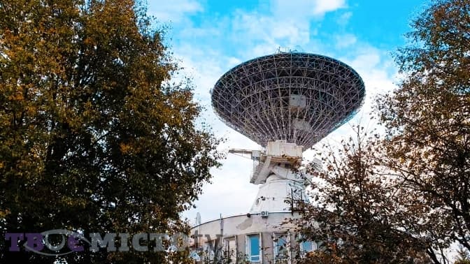 Привіт з далеких галактик. Як на Львівщині працює Центр космічних досліджень