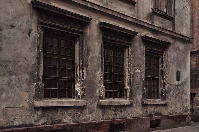 Photo by Viacheslav Bublyk on Unsplash