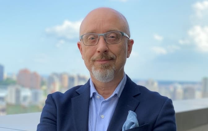 «Росія спробує буквально оточити Україну військами», – Резніков про один із сценаріїв РФ