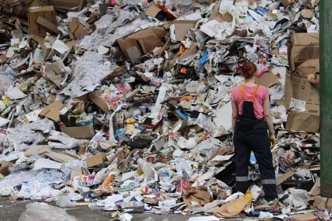 На львівському сміттєвому заводі працюватимуть понад 100 людей