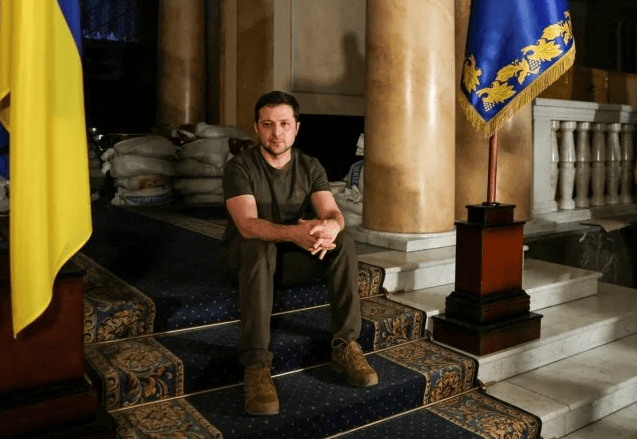 Ця окупація тимчасова. Зеленський закликав українців йти у наступ і виганяти росіян