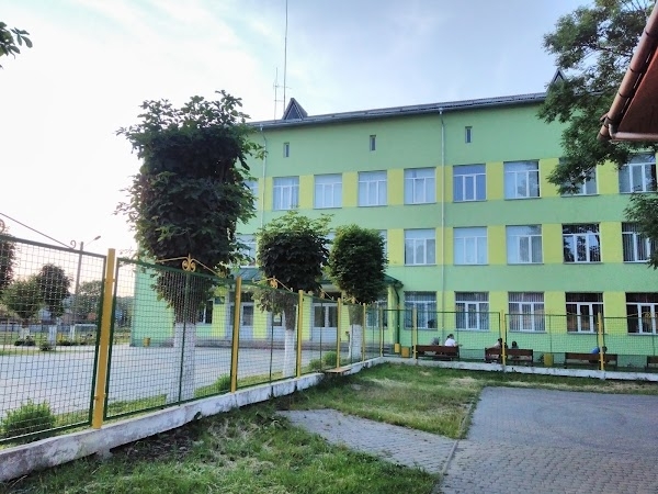 Професійне училище №19 в Дрогобичі/ Фото з відкритих джерел