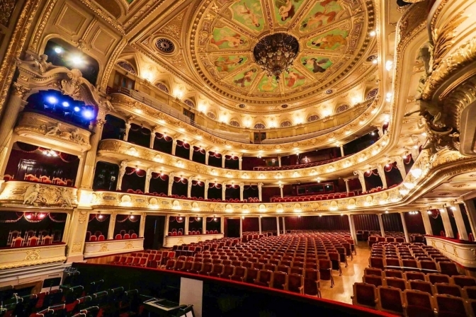 фото з відкритих джерел/ львівський оперний театр
