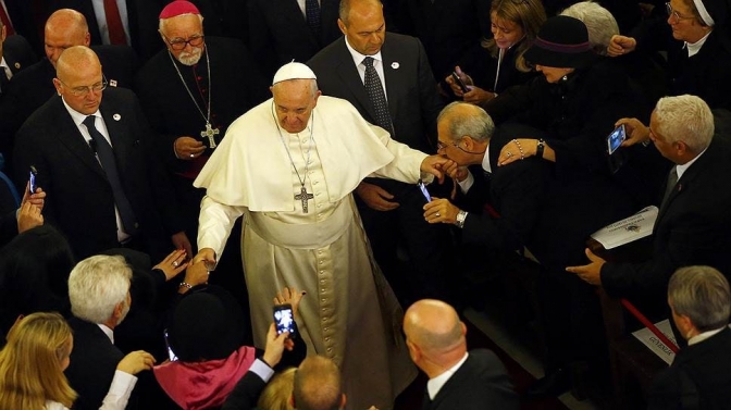 Важливо, щоб Папа не зустрівся з Кірілом, або Як Україні перемогти росію у Ватикані