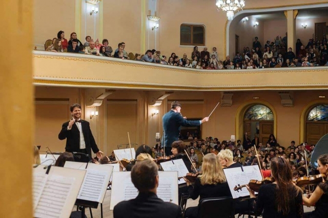фото львівської національної філармонії імені мирослава скорика