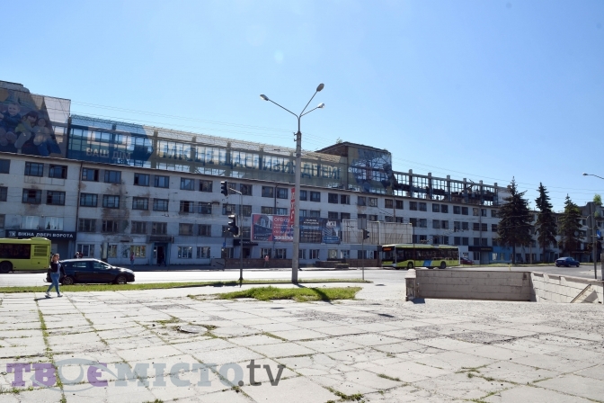 Депутати погодили будівництво 16-поверхового готелю та магазинів біля ЛАЗу